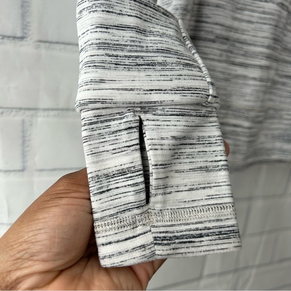 Lululemon Think Fast Hoodie size 4 - Picture 4 of 8